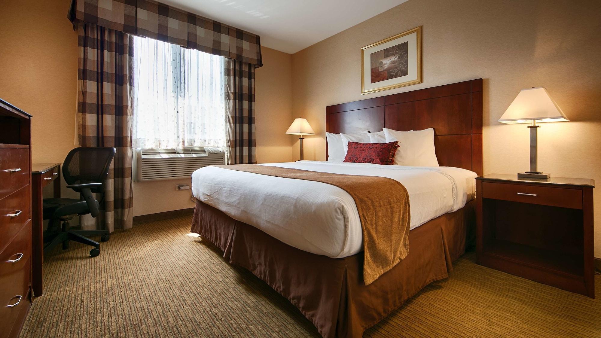 Best Western Plus Arena Hotel New York Buitenkant foto